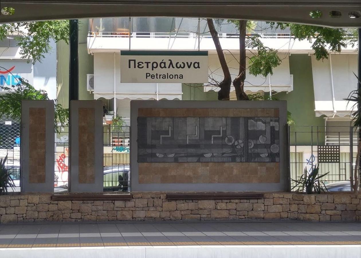 Pale Coloured Apt In Athens Historic Centre Kültér fotó